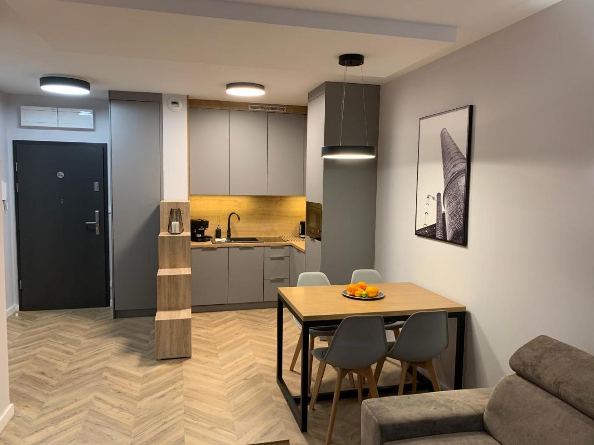 Apartmentsun Island Wrocław Exteriör bild